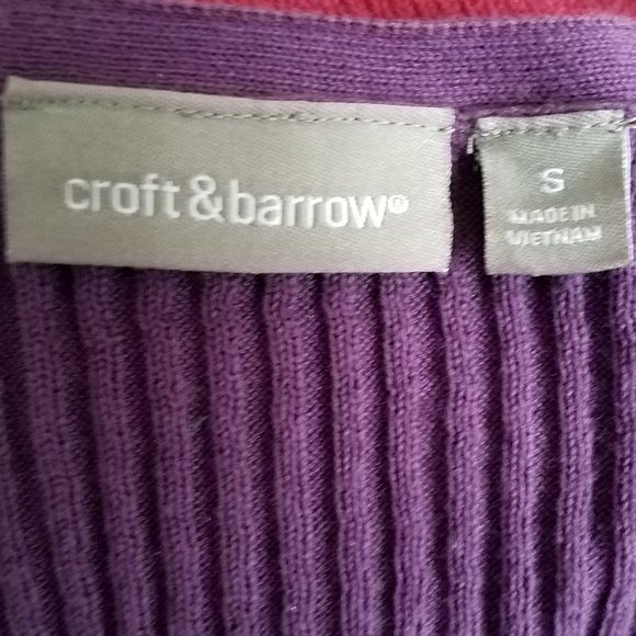 Cute purple sweater - Picture 3 of 5